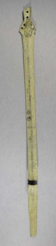 Fragment d'épée à lame éffilée (crédits : Ch. Camus, Musées d'Orléans, 2019)