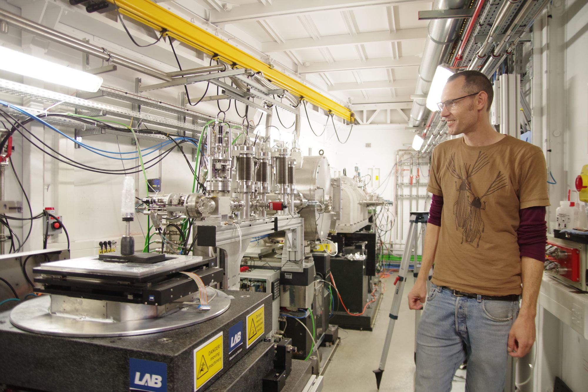 Une tablette de défixion étudiée par tomographie à rayons X 📡💡📜🔬