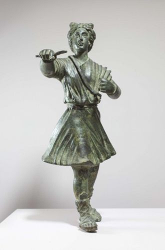 Statuette de Diane (crédits : MAN ; Ch. Camus, Musées d'Orléans, 2019)